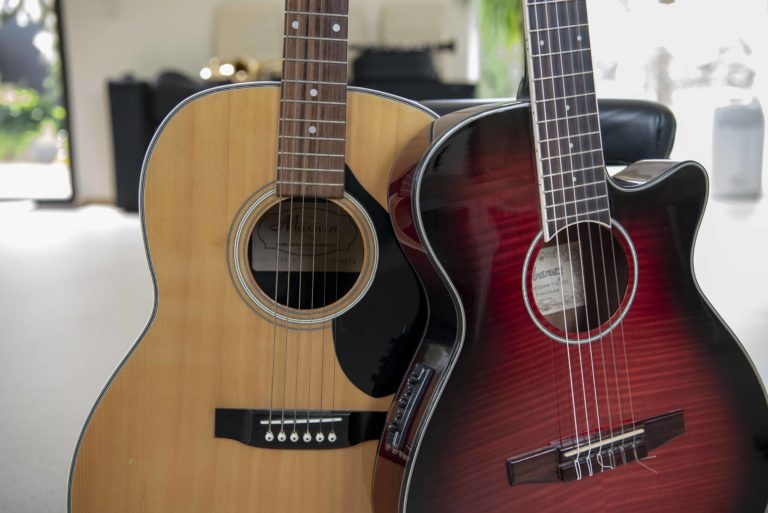 Digitaler Gitarrenunterricht